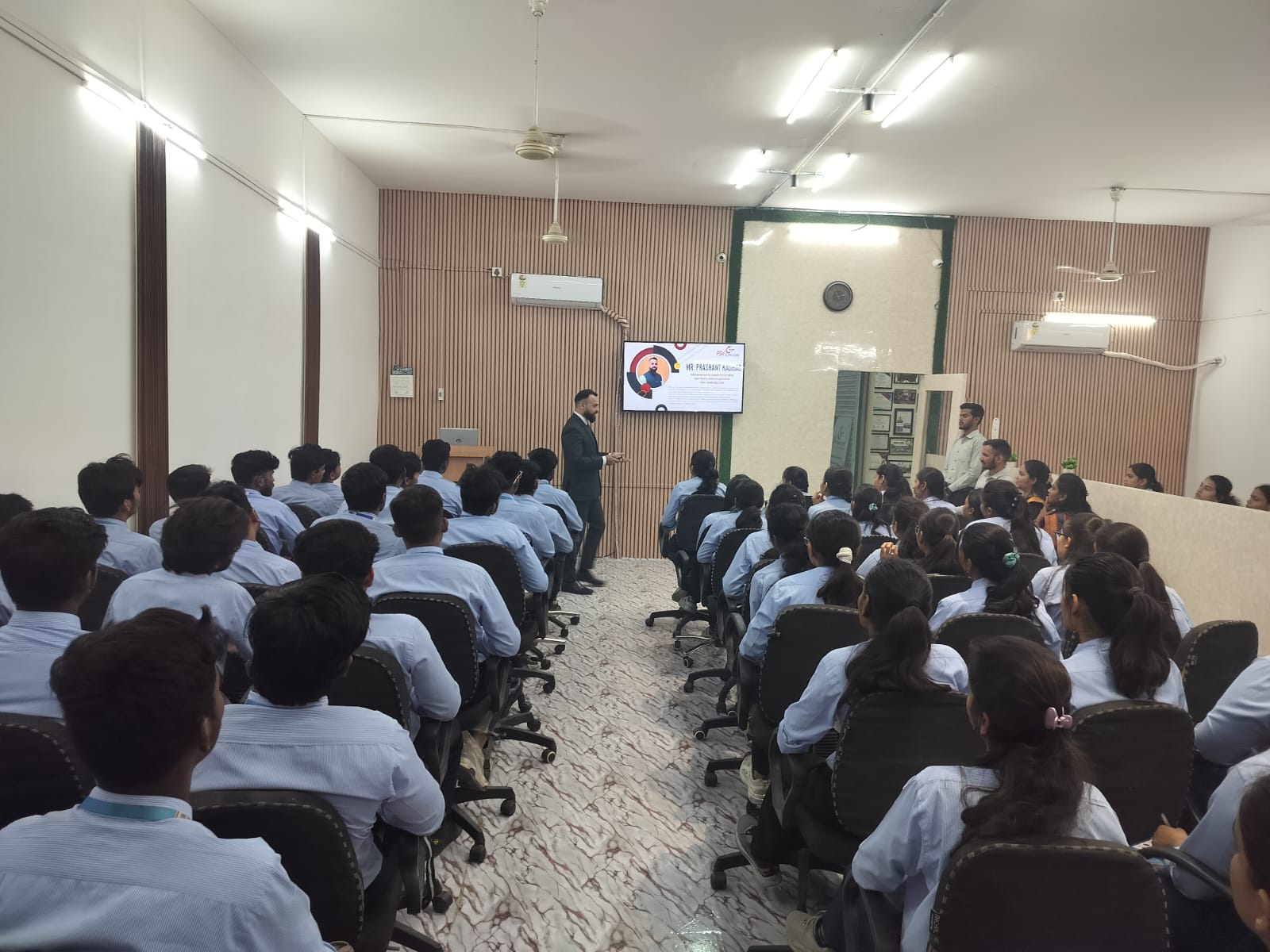 Prashant Kadhao, Nagpur's best Leadership coach, Student coach, Mind Coach